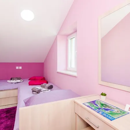 아파트 Donita - Comfort Two Bedroom With Balcony And Sea View